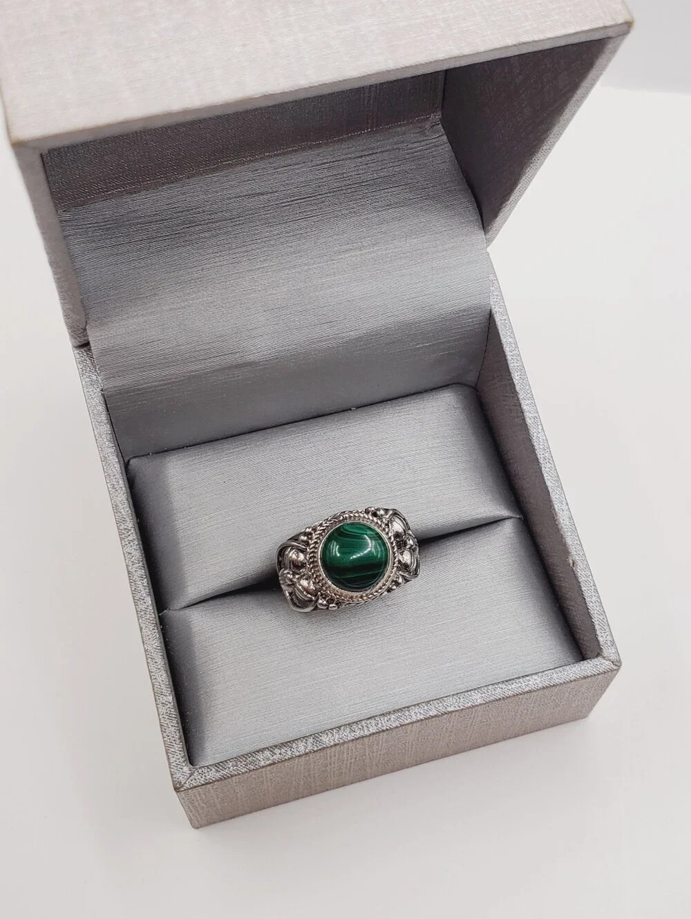 Sterling Silver Green Malachite Cabochon Ring